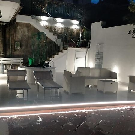 Villa Sullo Stretto Sant'Agata  المظهر الخارجي الصورة