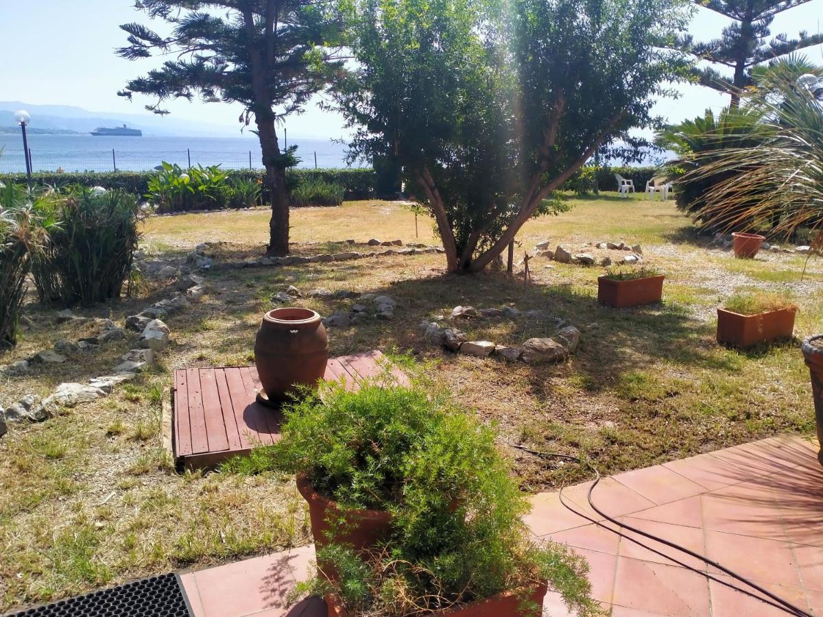 Villa Sullo Stretto Sant'Agata  المظهر الخارجي الصورة