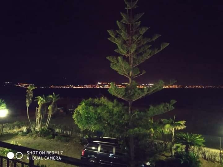 Villa Sullo Stretto Sant'Agata  المظهر الخارجي الصورة