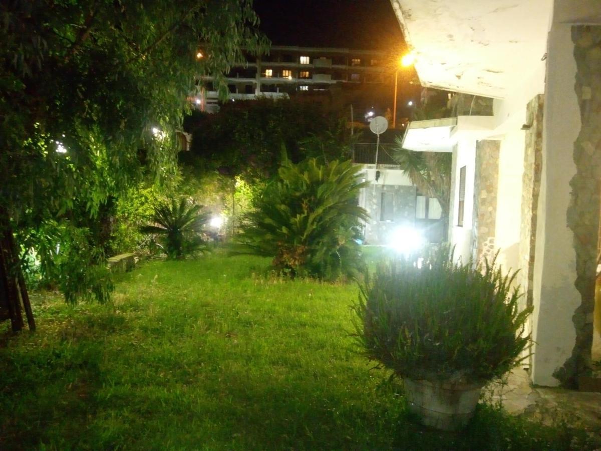 Villa Sullo Stretto Sant'Agata  المظهر الخارجي الصورة